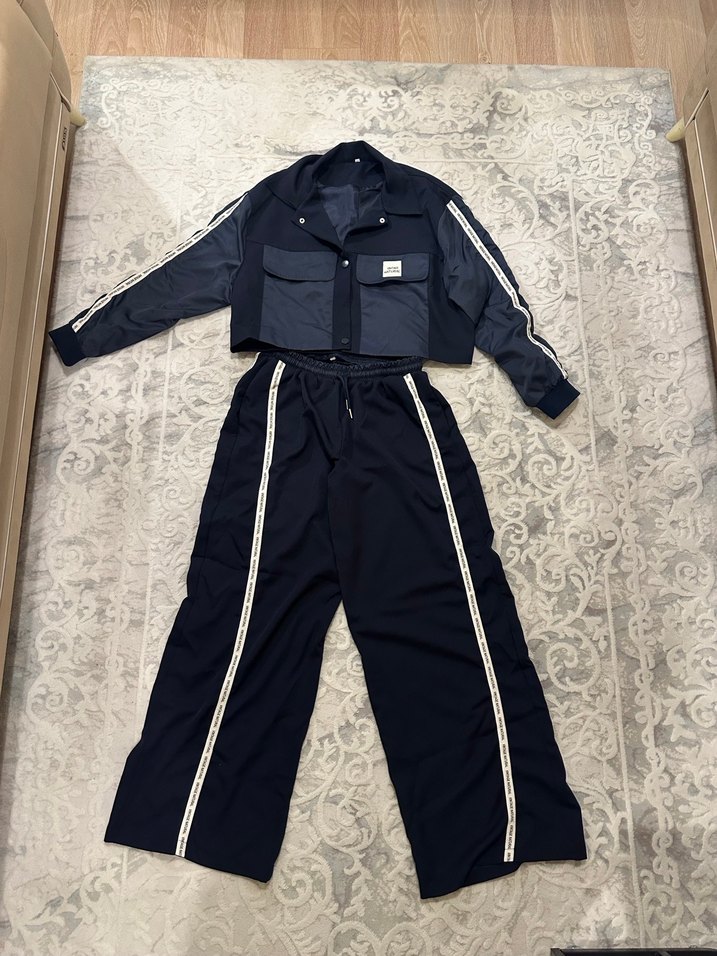 Kadın Lacivert Eşofman Takımı - Görsel 2