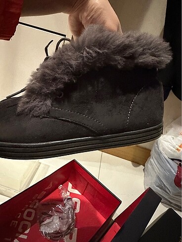 Kürklü bot - Görsel 5