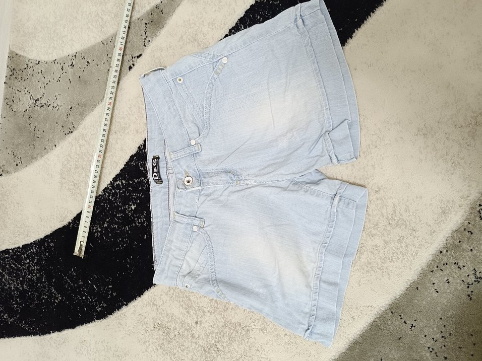 Kadın Beyaz Mini Denim Şort - Görsel 3