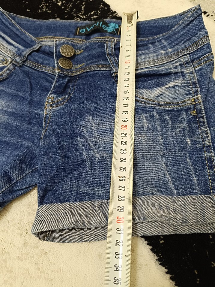 Gevşek Kesim Kadın Kot Şort - Görsel 3