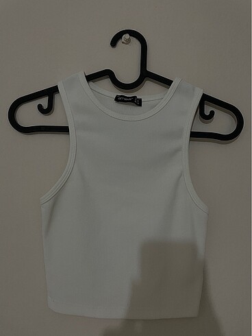 ambar crop