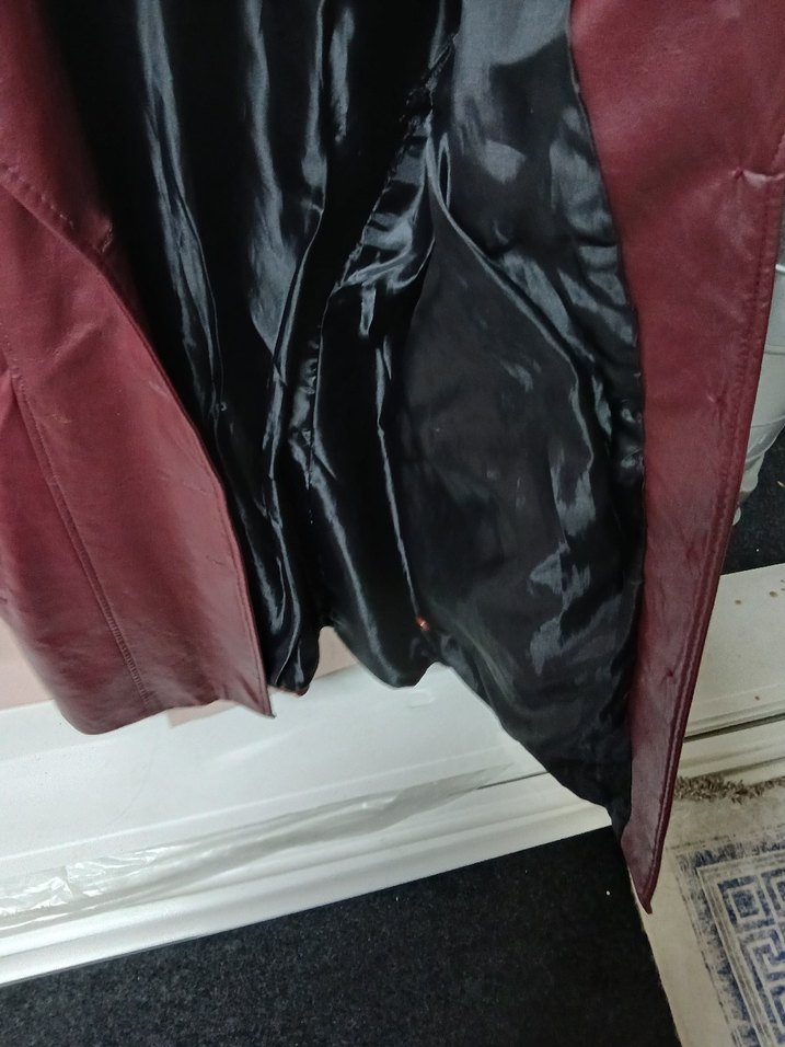 Bordo Deri Düğmeli Kadın Ceket - Görsel 3