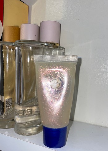 The Color Workshop Mavi Işıltılı Lip Gloss - Görsel 5