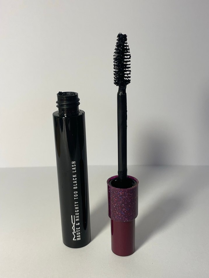 MAC Mor Maskara - Yoğun Siyah Kirpikler - Görsel 3