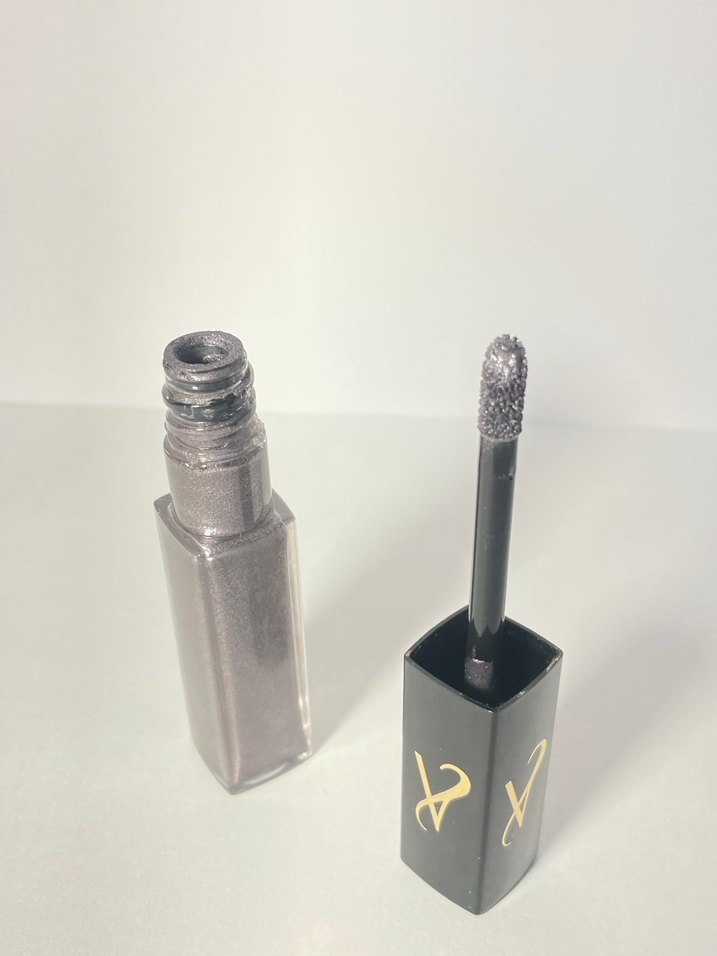 Artistry Gri Parlak Likit far - Görsel 3