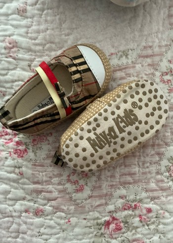 Burberry 16