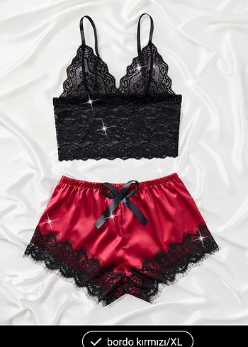 s Beden Kırmızı Siyah Dantelli Mini Saten Kadın Pijama Takımı