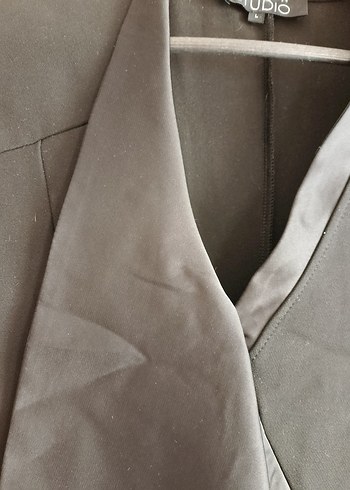 Siyah V Yaka Drapeli Midi Elbise - Görsel 5