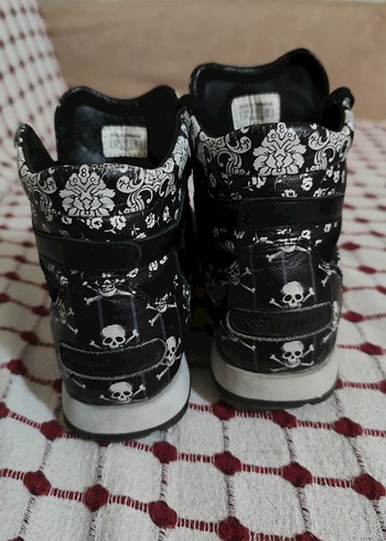 31 Beden dolce gabbana çocuk bot ayakkabı