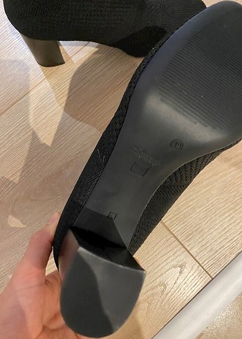 Siyah Örgü Kadın Topuklu Bot - Görsel 3