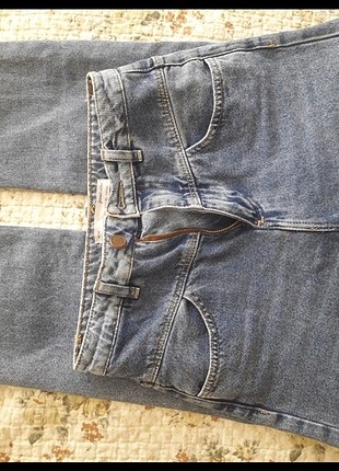 mom jean