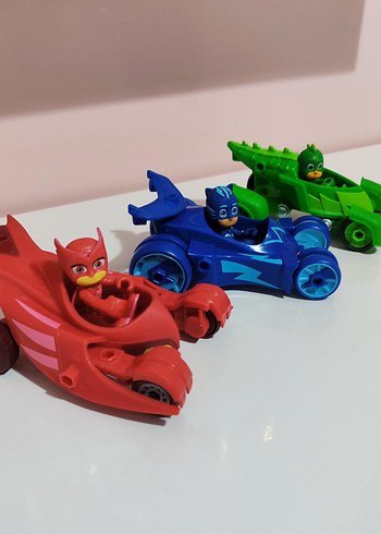 pijamaskeliler Pjmasks Renkli 3'lü Araçlı Figür Seti