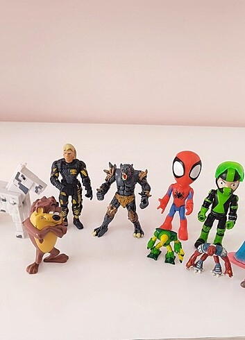 marvel loney tunes maşa ben10 figürler