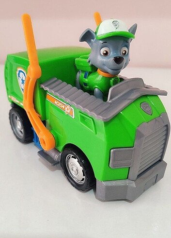 Paw Patrol rocky figür ve aracı