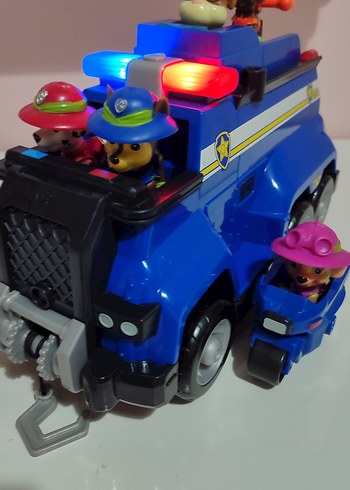 paw patrol chase ultimate aracı ve tüm seri figürler