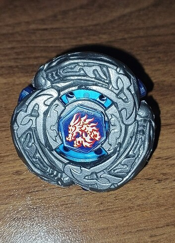 BEYBLADE L-DRAGO VE FANG LEONE