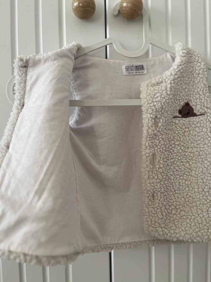 Düğmeli Kız Çocuk Beyaz Yelek - Görsel 4