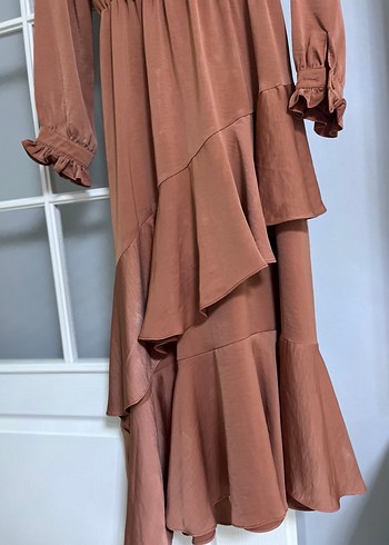 Kadın Kemerli Uzun Kahverengi Elbise - Görsel 3