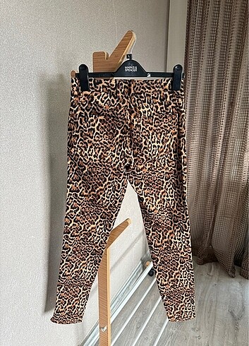 34 Beden çeşitli Renk Leopar pantalon