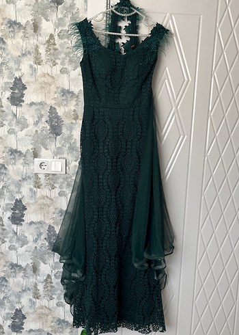 Dantel Detaylı Koyu Yeşil Uzun Abiye Elbise - Görsel 2