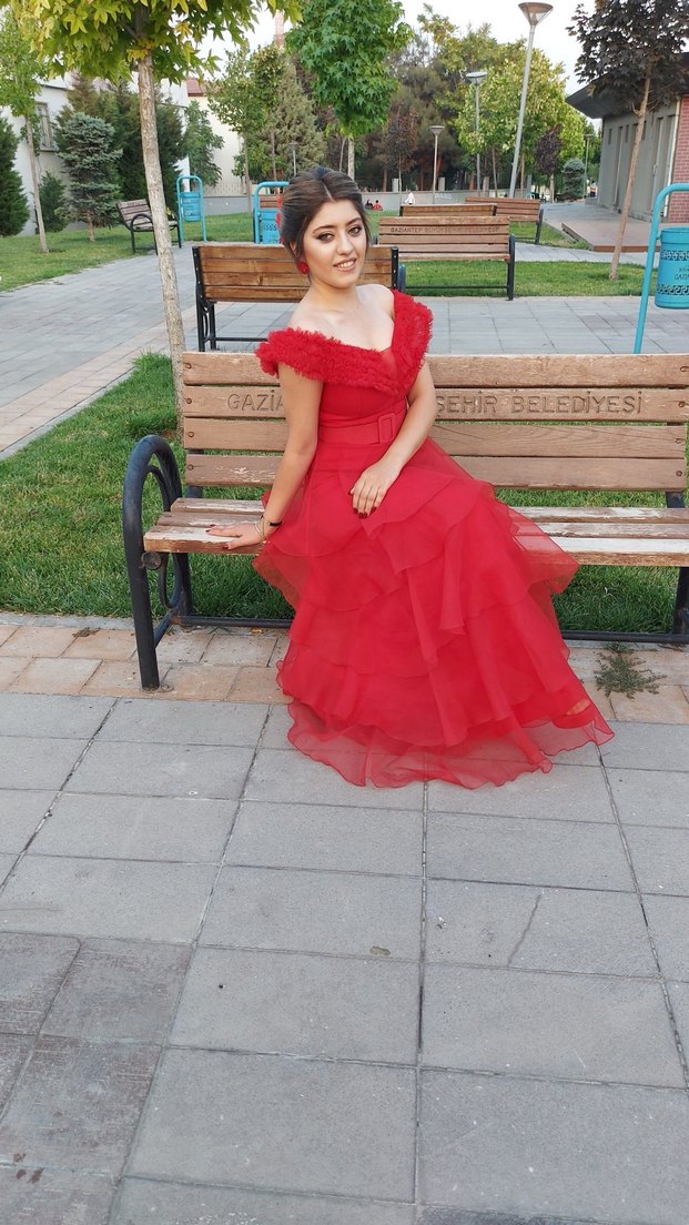 Kırmızı Straplez Fırfırlı Uzun Abiye Elbise - Görsel 4