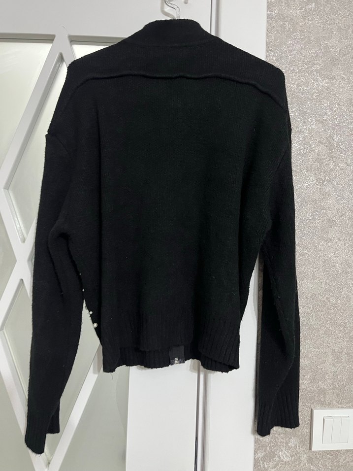 Pul İşlemeli Siyah Kısa Triko Kazak Hırka - Görsel 4