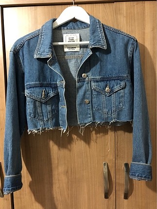 Pull&Bear kısa denim ceket