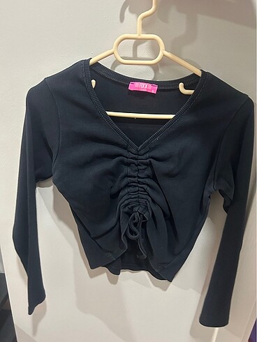 Urban Outfitters Önü Büzgülü Crop