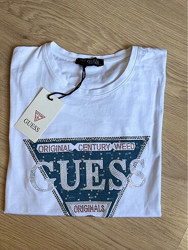 Guess Taşlı Tshirt