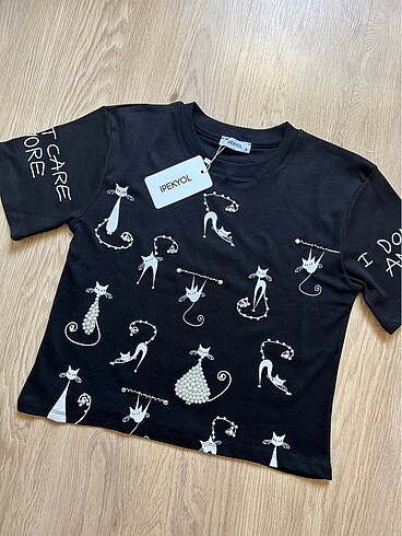 Guess İpekyol İncili Tshirt