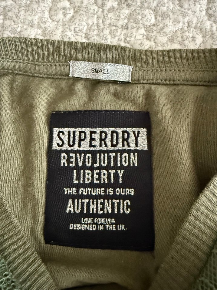 Dantel Detaylı Yeşil Kadın Tişört - Görsel 2