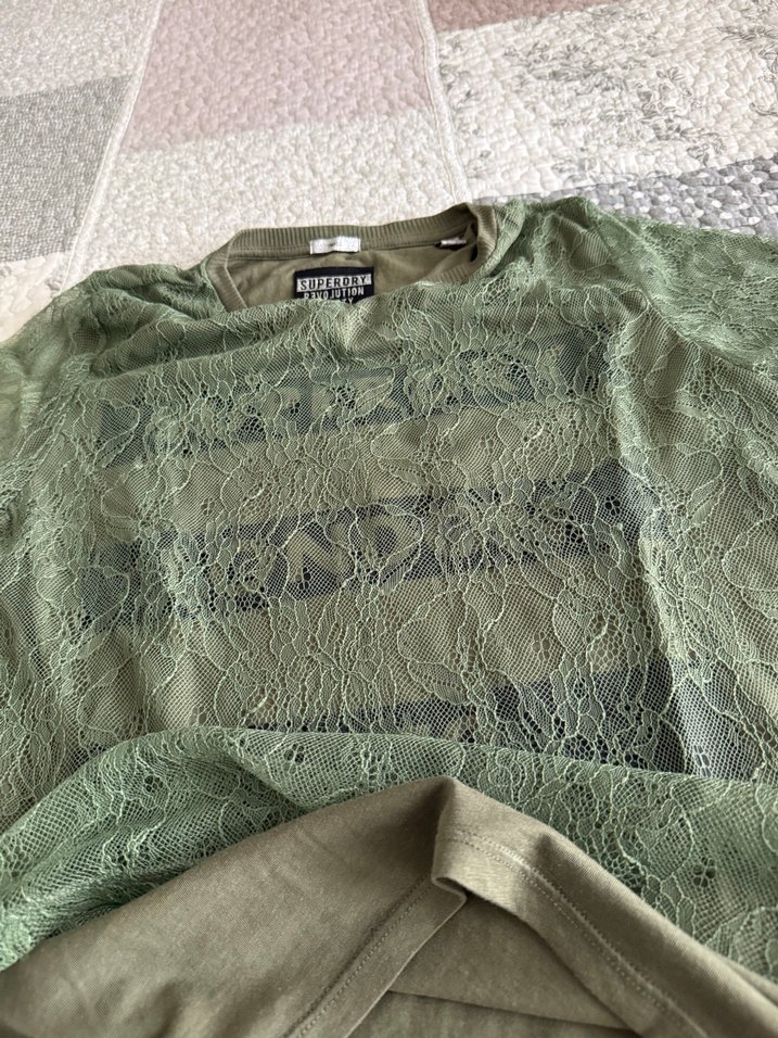 Dantel Detaylı Yeşil Kadın Tişört - Görsel 4