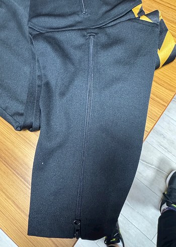 Hummel Erkek Alt Altın Renkli Rahat Kesim - Görsel 3