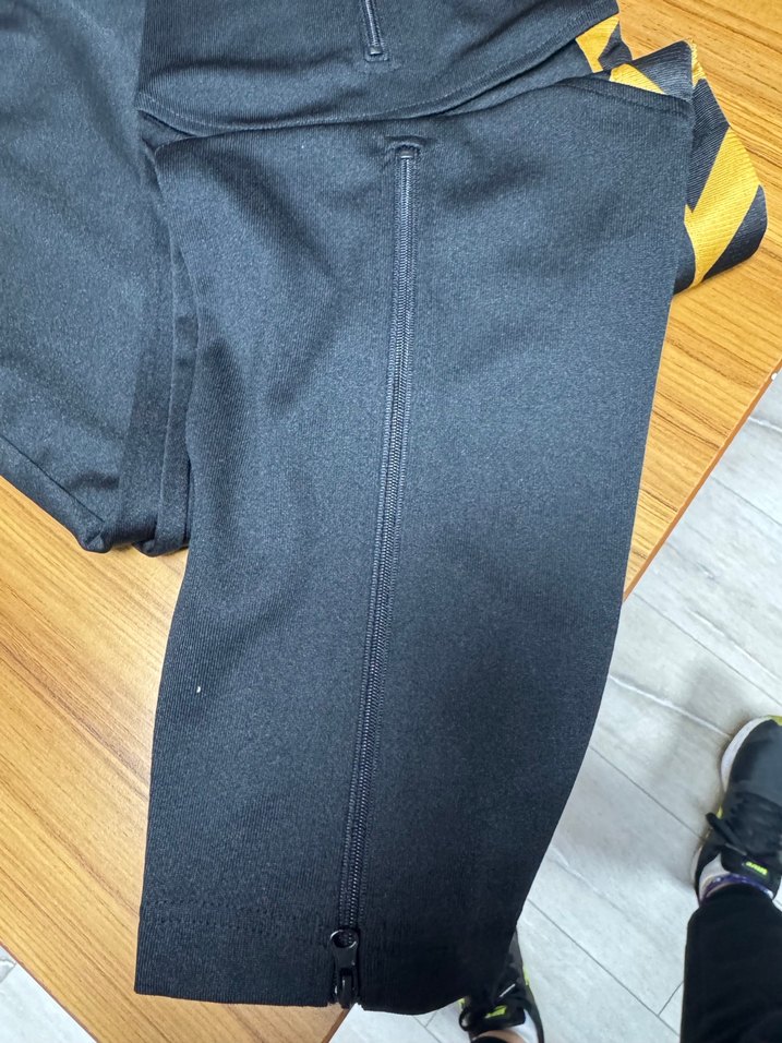 Hummel Erkek Alt Altın Renkli Rahat Kesim - Görsel 3