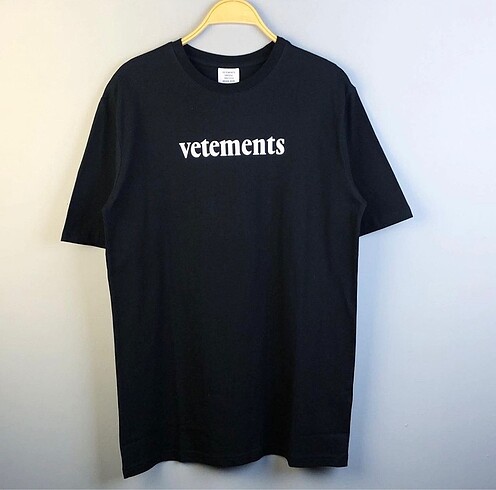 Vetements T-Shirt