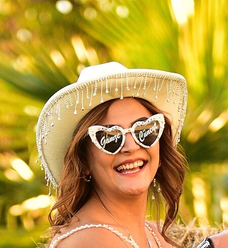  Beden Bride şapka