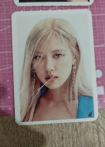 16 adet arkalı önlü blackpink fotokart - Görsel 15