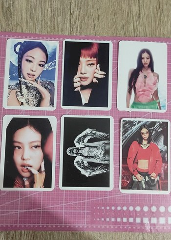 32 adet arkalı önlü jennie fotokart - Görsel 4
