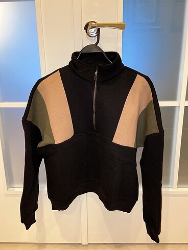 People by Fabrika Sweatshirt Small