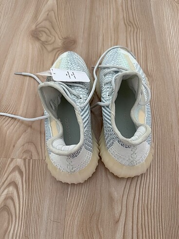 39 Beden ADİDAS YEEZY BOOTS AYAKKABI