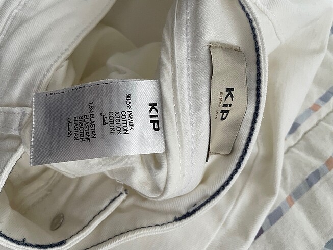 34 Beden beyaz Renk Kip marka pantolon
