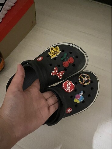 38 Beden Crocs