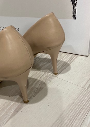 Bej Minimalist Stiletto Topuklu Kadın Ayakkabı - Görsel 4