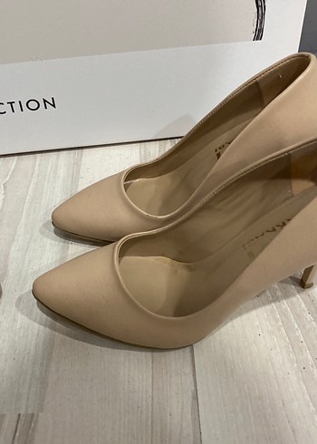 Bej Minimalist Stiletto Topuklu Kadın Ayakkabı - Görsel 3