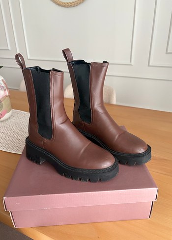 Kahverengi Deri Platform Kadın Bot - Görsel 2