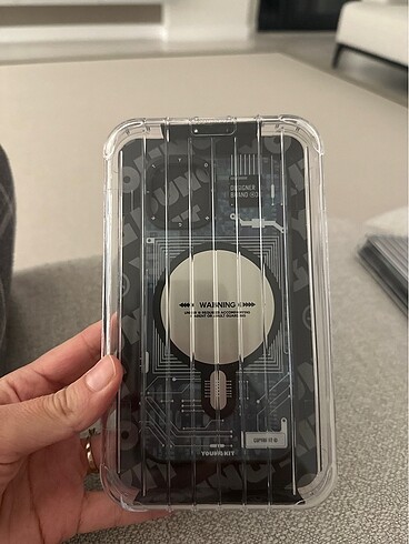 İphone 13 magsafe?li