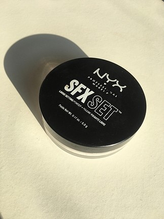 Nyx sfx set transparan pudra 