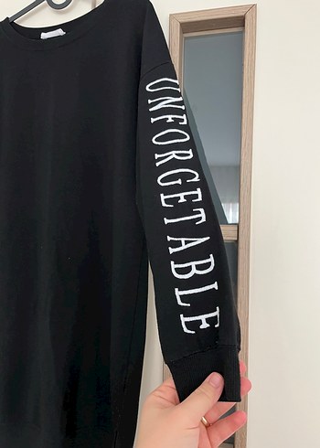 Siyah Uzun Kollu Rahat Kesim Tunik - Görsel 3