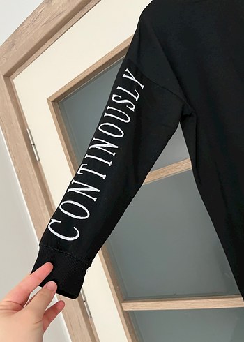 Siyah Uzun Kollu Rahat Kesim Tunik - Görsel 2