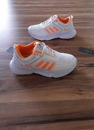 SPOR AYAKKABI 